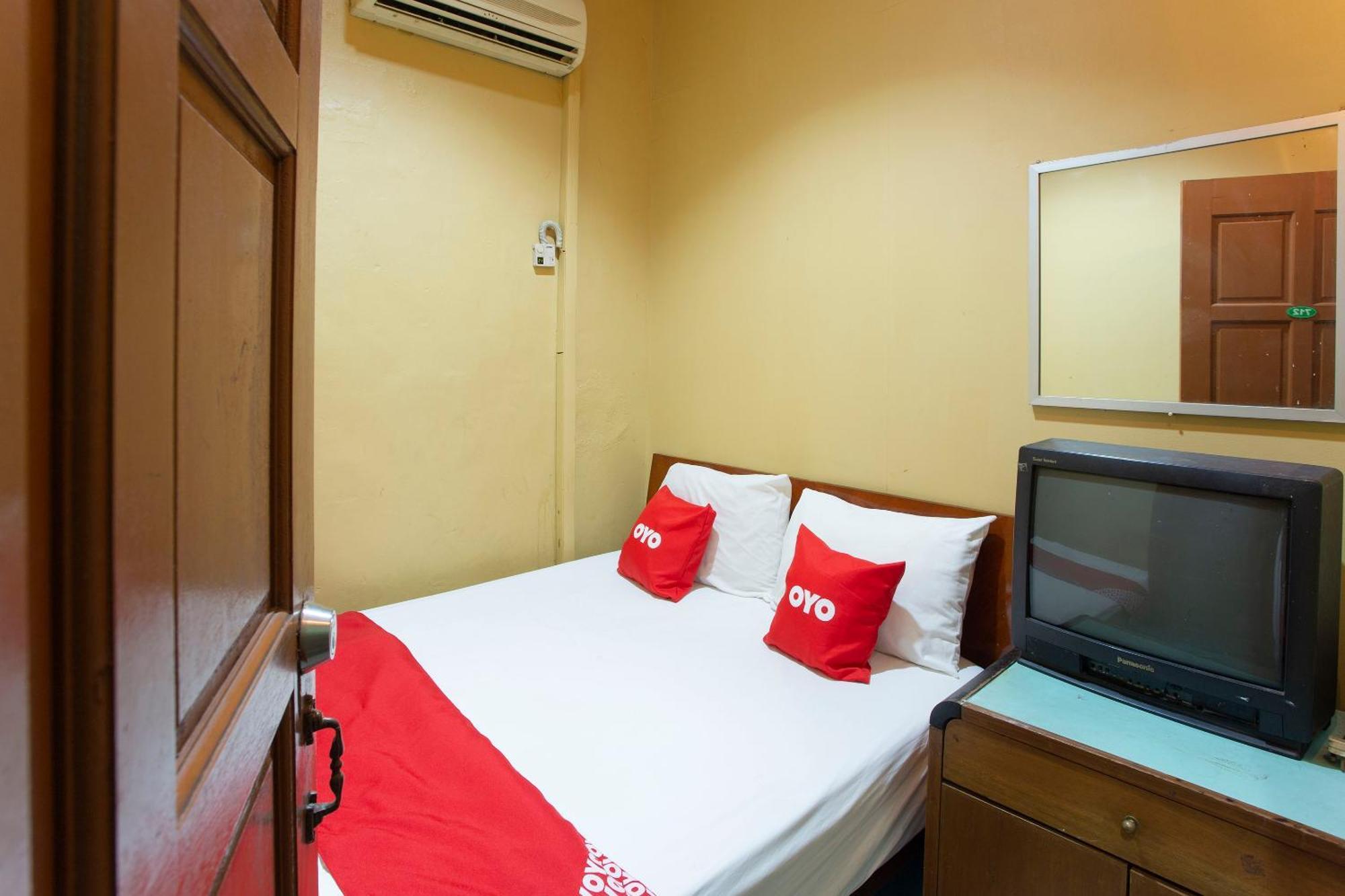 Spot On 90137 Casavilla Hotel Pudu Kuala Lumpur Exterior photo