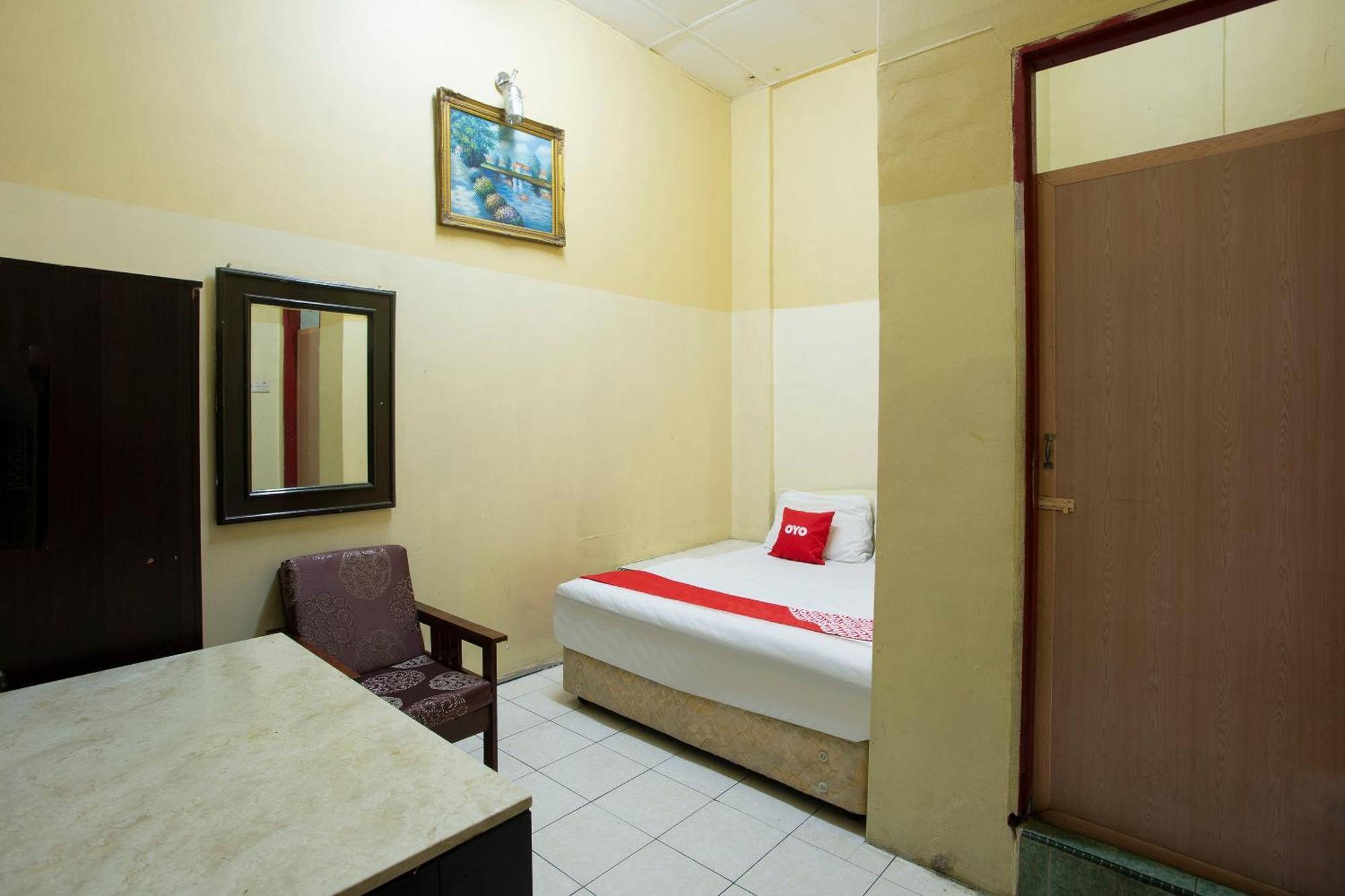 Spot On 90137 Casavilla Hotel Pudu Kuala Lumpur Exterior photo